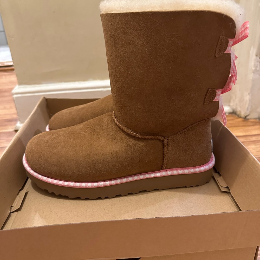 UGG Bailey Bow Gingham boots - Picture 3 of 8